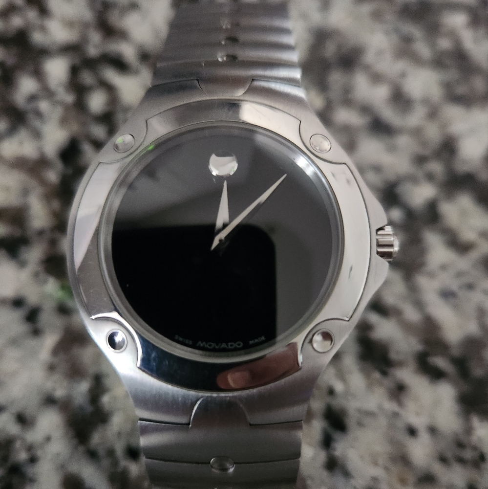Movado Sports Edition 84 G1 1892.0 S wristwatch